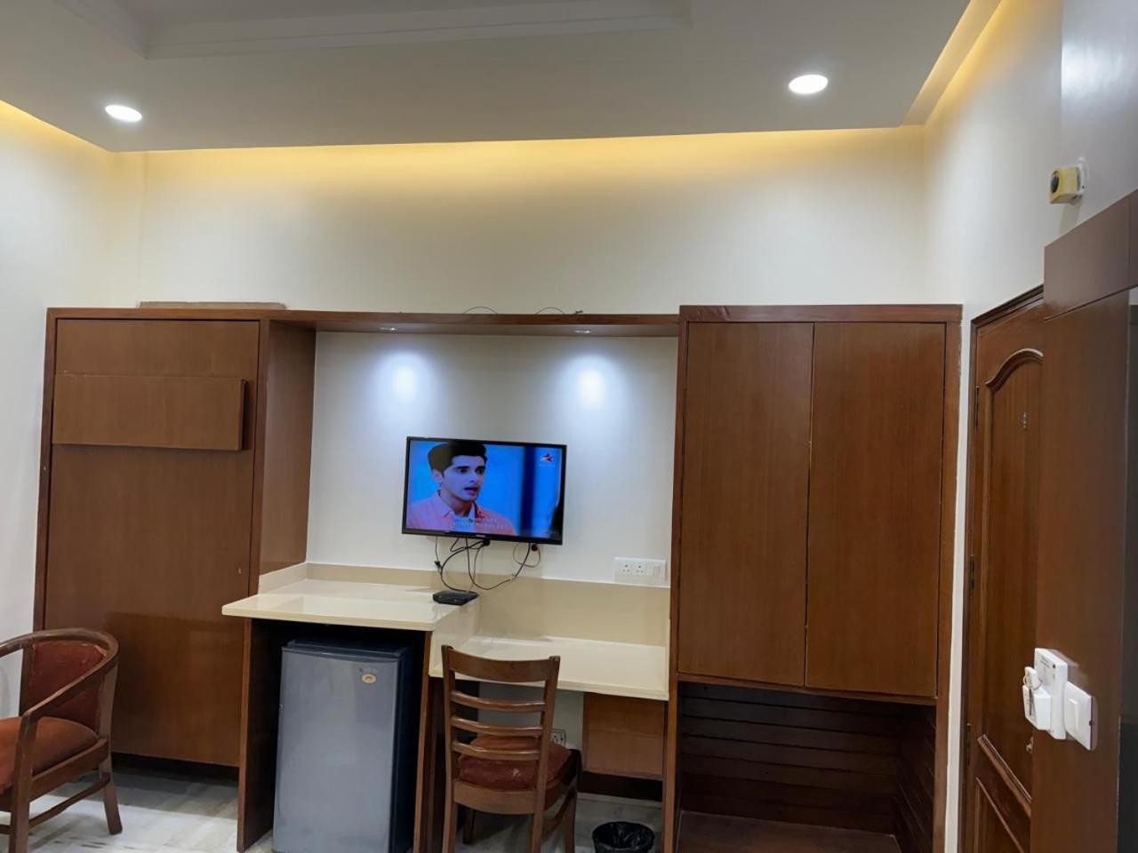 Hotel C Park - Karol Bagh, New Delhi Exterior foto